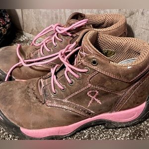 Twisted X breast cancer ribbon series low booties. Round toe. Hot pink. Sz 6 1/2